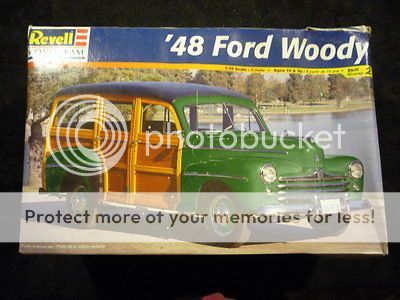 revell-1-25-scale-car-model-kit-85-2540-