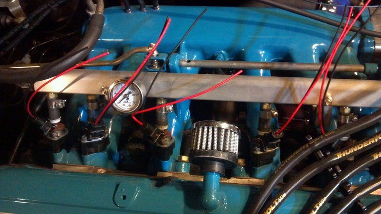 photobucket-44711-1370354604517_zps5f282